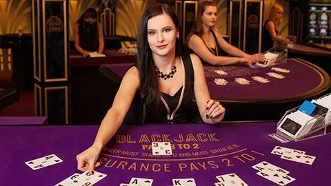 Bàn Blackjack VIP trực tiếp